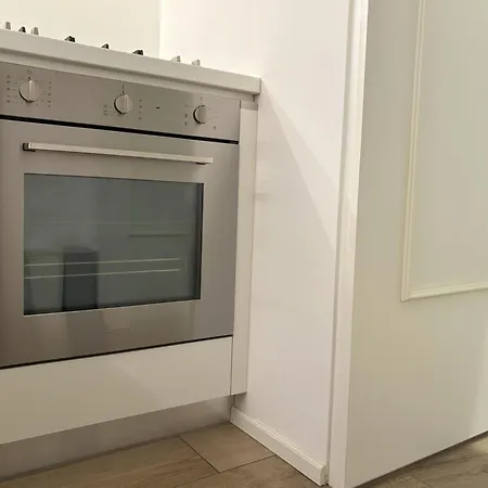 The Poet's * Триест