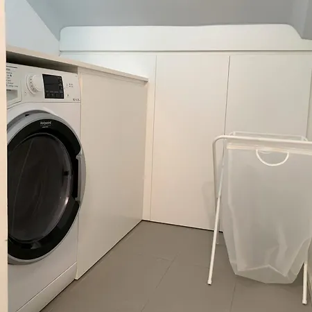 The Poet's Триест