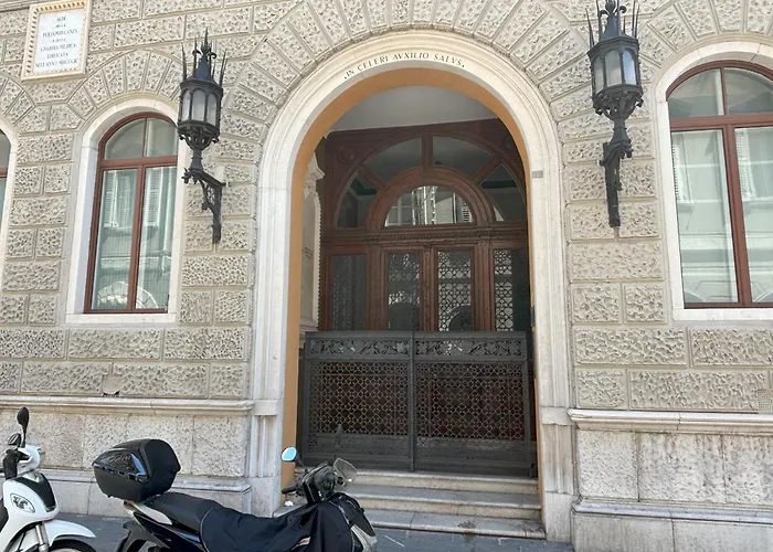 The Poet's Apartmán